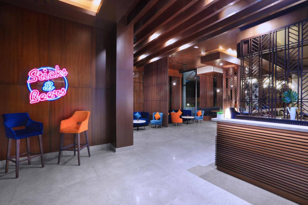 Quest Prime Cikarang By Aston Hotel Bekasi Eksteriør billede